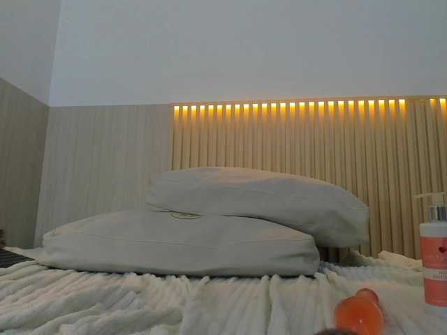 ViolettaBecker's BongaCams show and profile