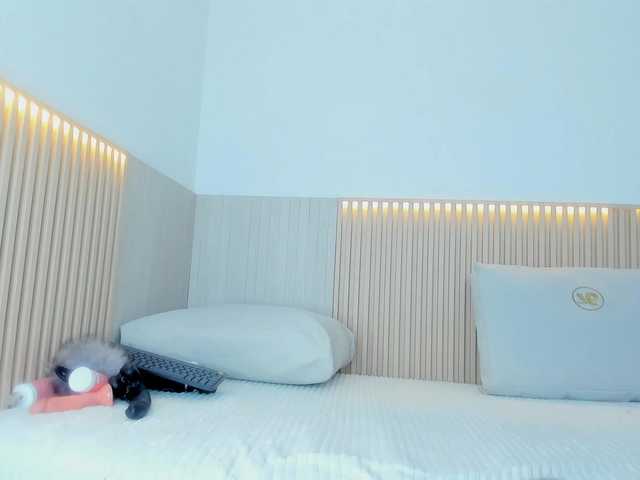 ViolettaBecker's BongaCams show and profile