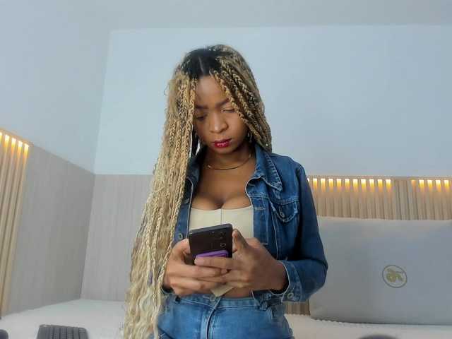 ViolettaBecker's BongaCams show and profile