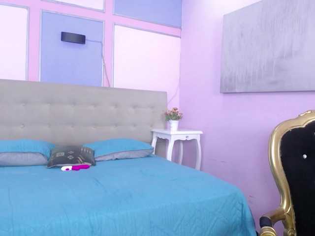 ThaniiaMilf webcam