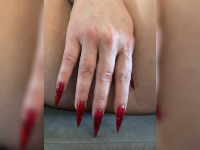 Violetta1351's BongaCams show and profile