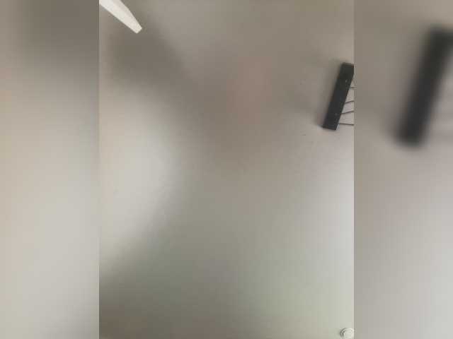 Violetta1351's BongaCams show and profile