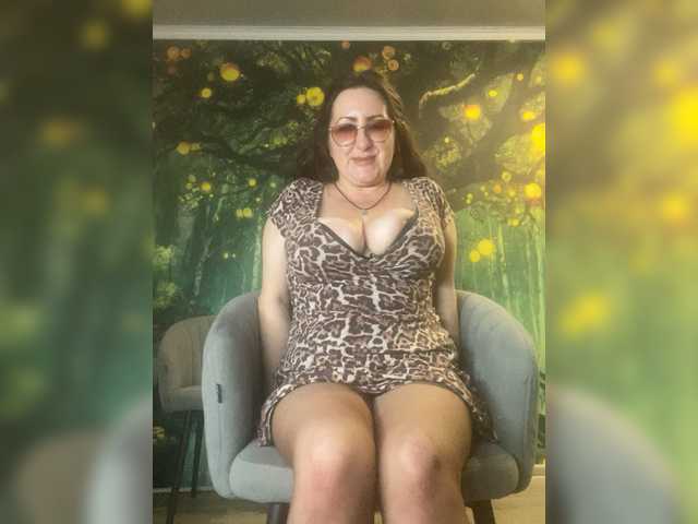 Violetta1351's BongaCams show and profile