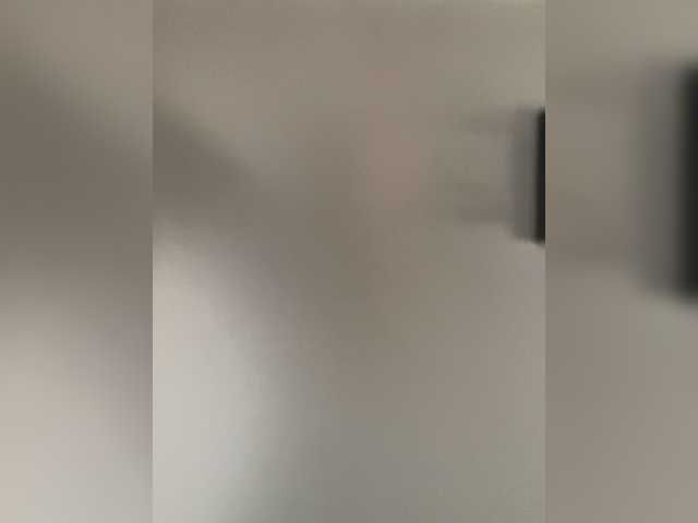 Violetta1351's BongaCams show and profile