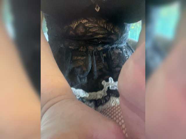 Violetta1351's BongaCams show and profile