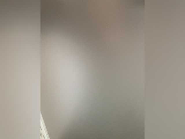 Violetta1351's BongaCams show and profile