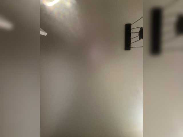 Violetta1351's BongaCams show and profile