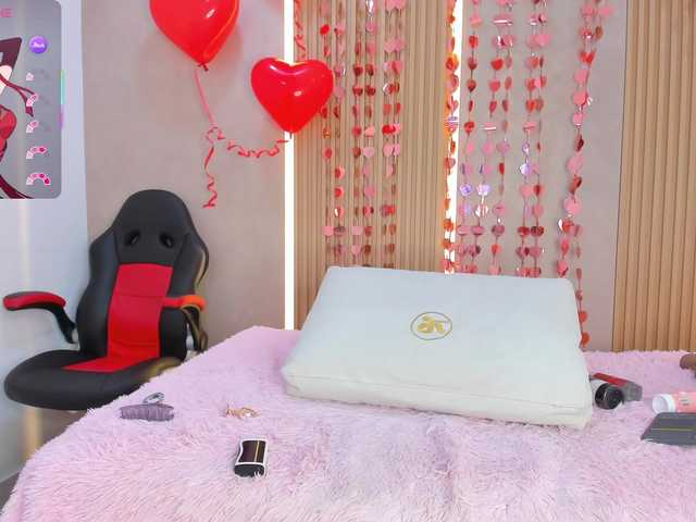 StephanySummer's BongaCams show and profile