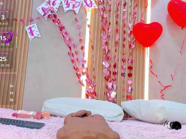 StephanySummer's BongaCams show and profile