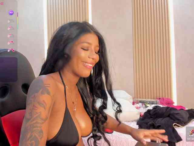 StephanySummer webcam