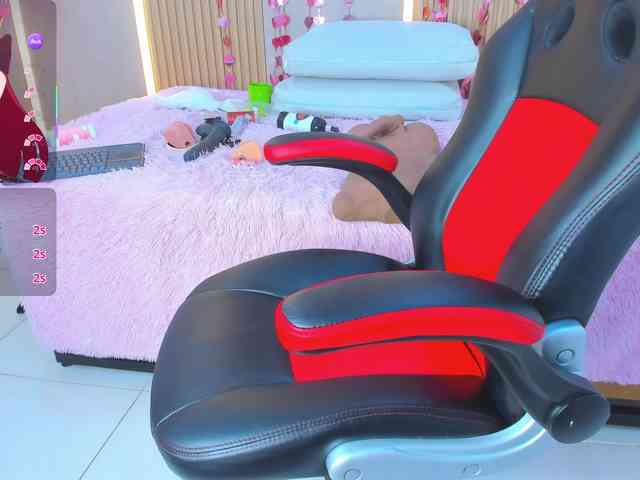 StephanySummer webcam