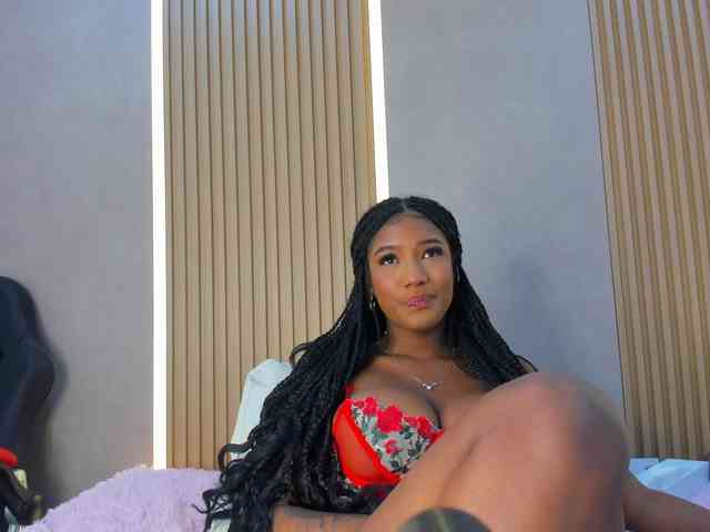 StephanySummer webcam