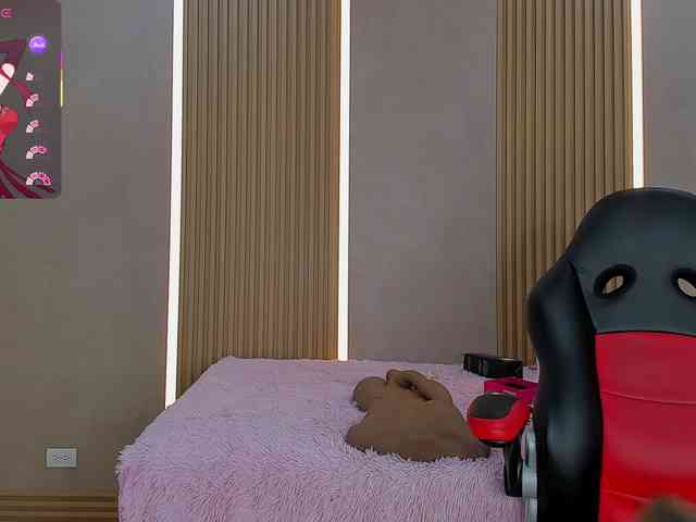 StephanySummer webcam