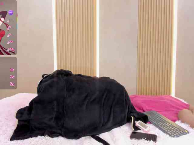 StephanySummer StephanySummer