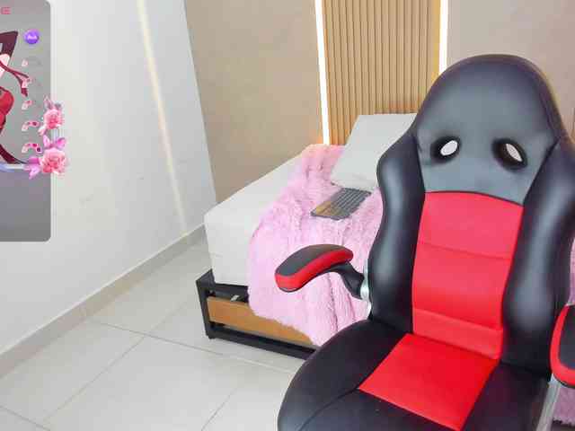 StephanySummer webcam