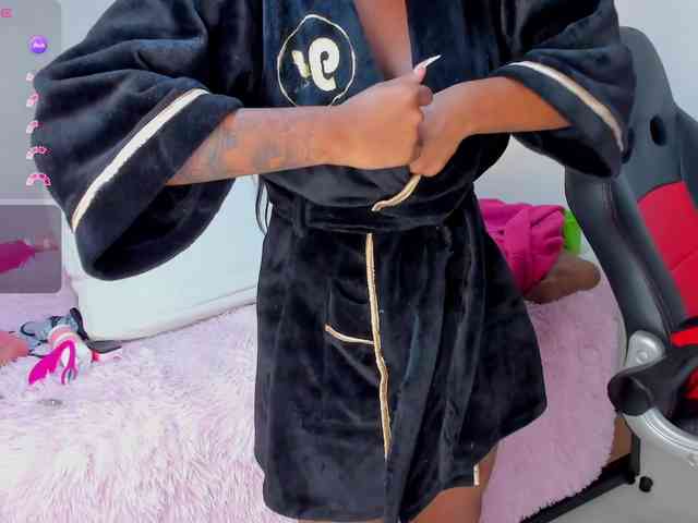 StephanySummer webcam