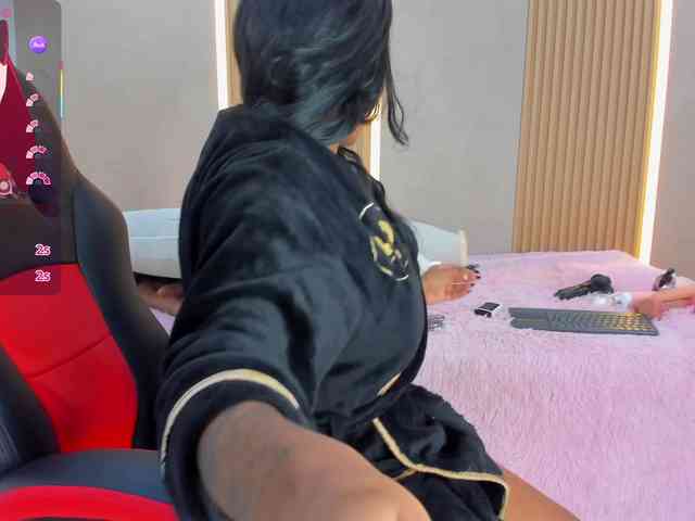 StephanySummer webcam