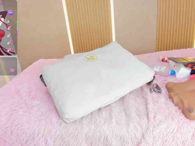 StephanySummer webcam