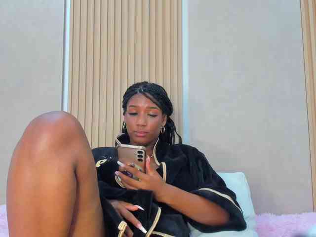 StephanySummer webcam