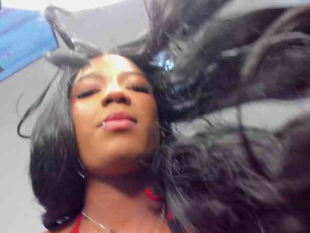 StephanySummer webcam