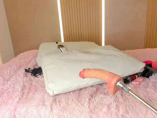 StephanySummer webcam