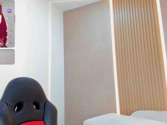 StephanySummer StephanySummer