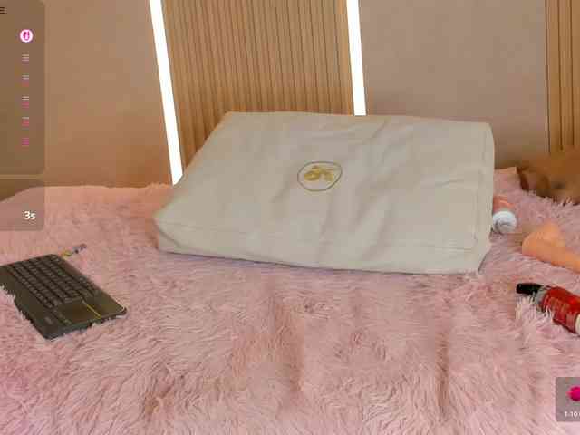 StephanySummer webcam