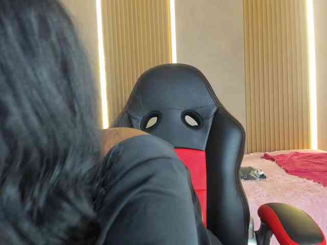 StephanySummer webcam