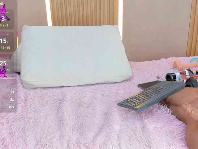 StephanySummer webcam