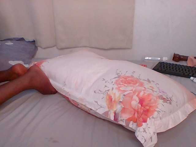 Lavenda's BongaCams show and profile