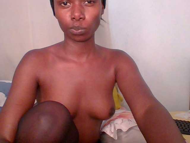 Lavenda's BongaCams show and profile