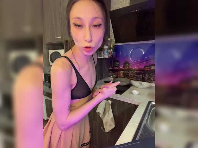 KarinaSunsets from BongaCams