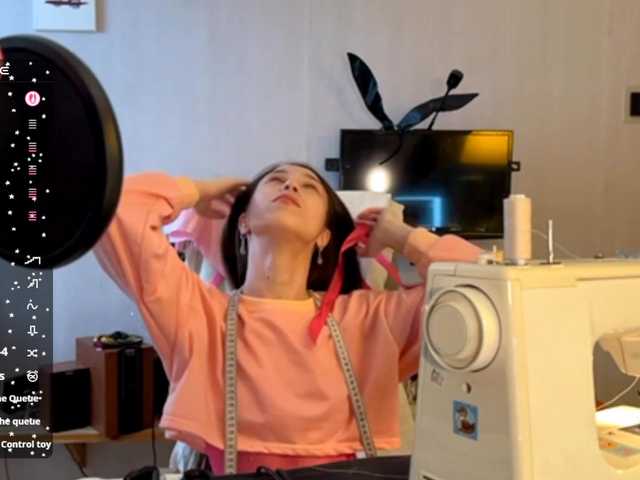 KarinaSunsets's BongaCams show and profile