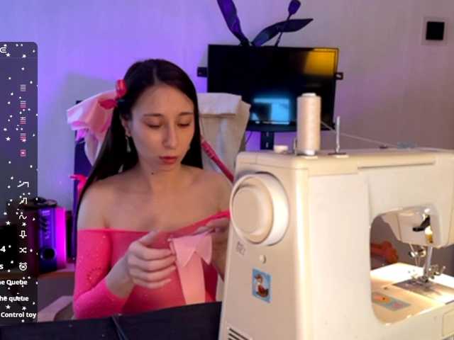 KarinaSunsets's BongaCams show and profile