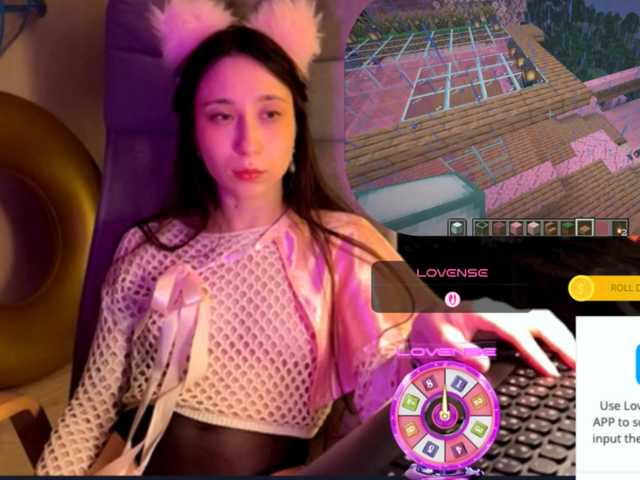 KarinaSunsets's BongaCams show and profile