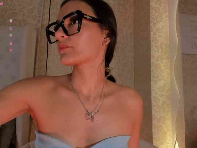 abriana-quintana webcam