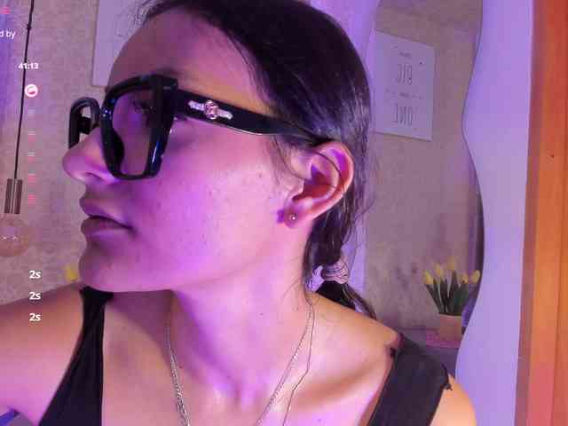 abriana-quintana webcam