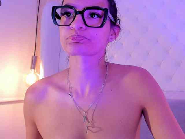 abriana-quintana webcam