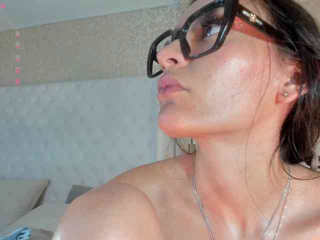 abriana-quintana webcam