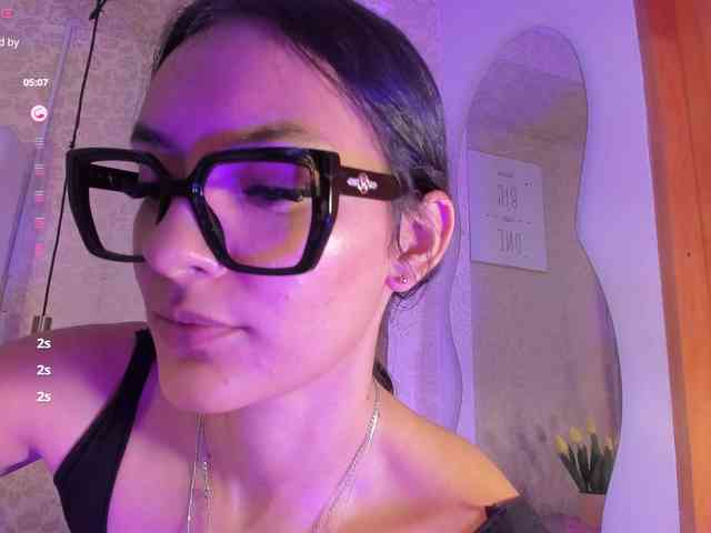 abriana-quintana webcam