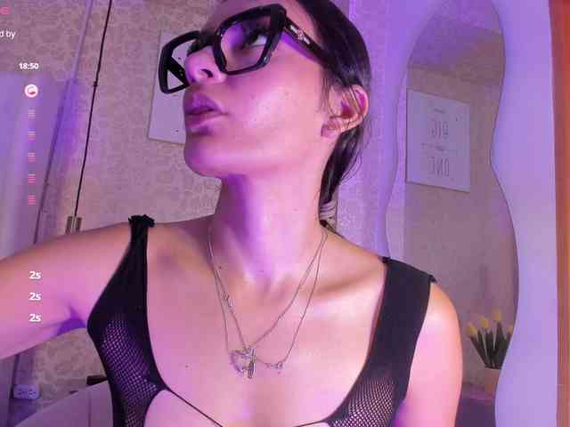 abriana-quintana webcam