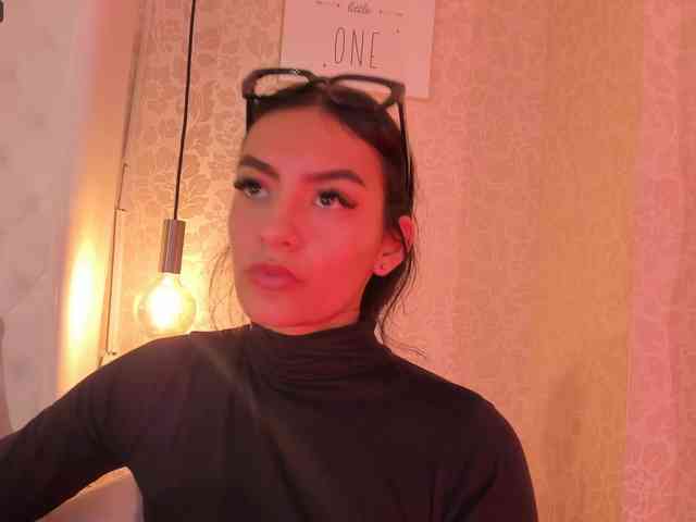 abriana-quintana webcam