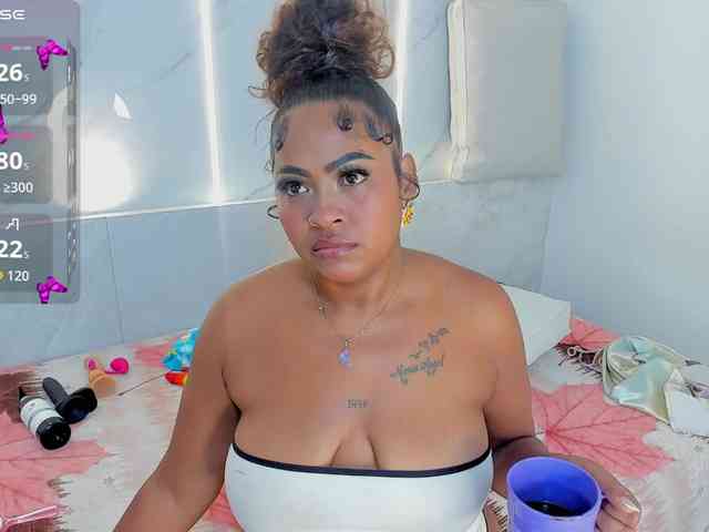 ErlysBrown webcam