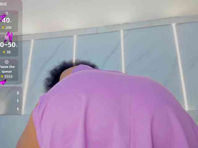 ErlysBrown webcam