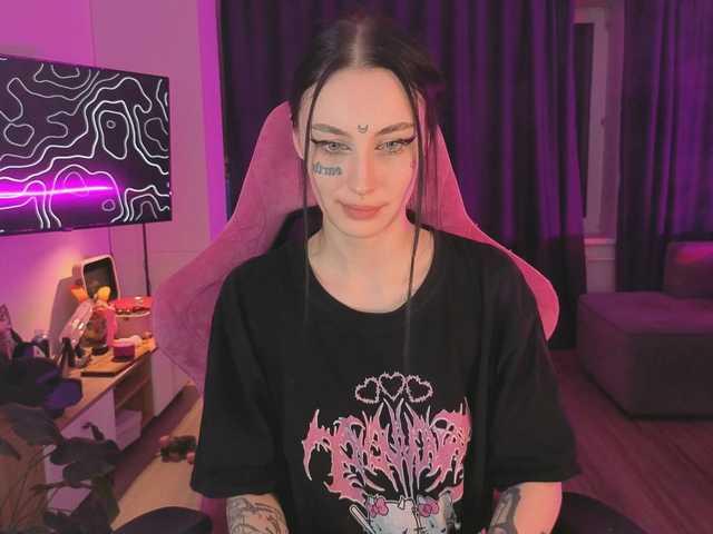 heyitskira