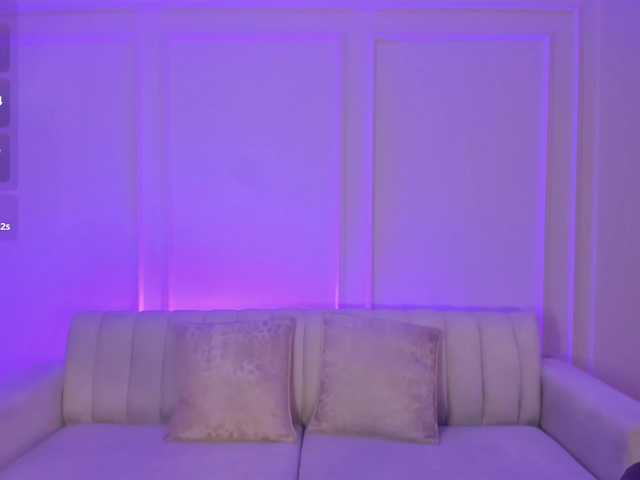 le modèle KylieJenkins est en webcam porno dans un show sur le site bongacams, il possède les tags suivants: Latino/Hispanic,Brunette,Shaved