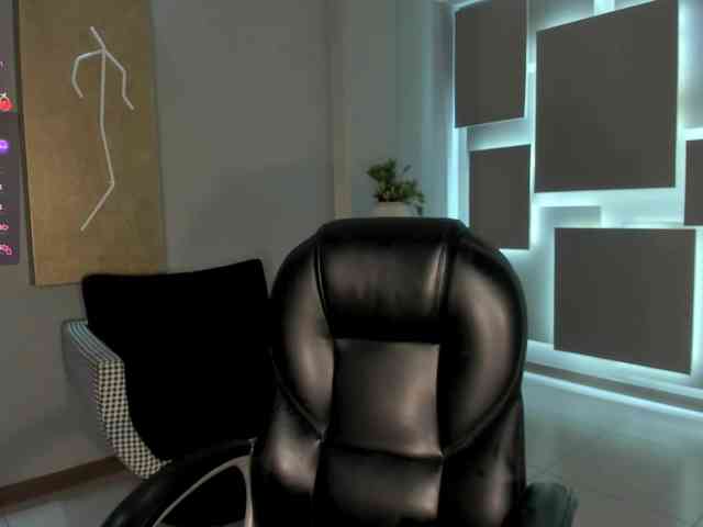 KylieJenkins KylieJenkins