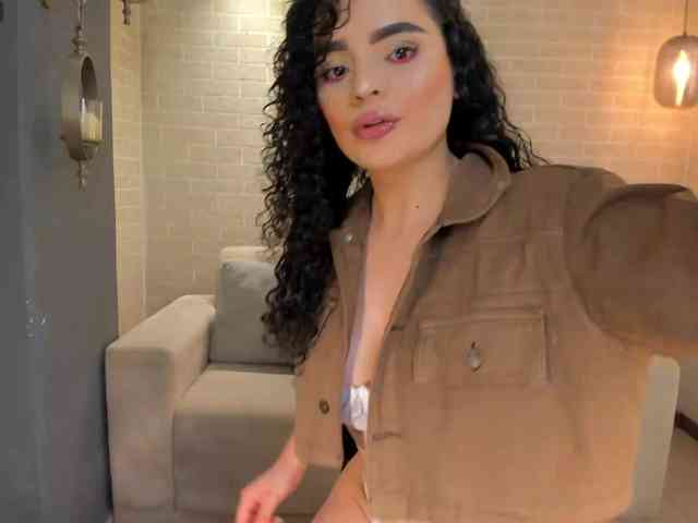 KylieJenkins KylieJenkins