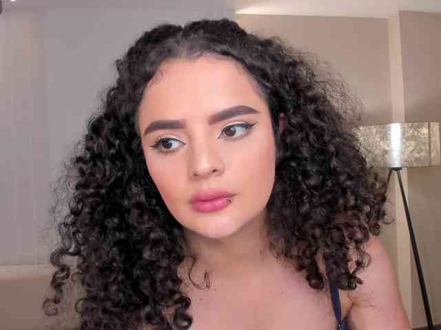KylieJenkins webcam