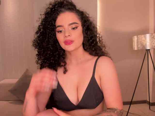 KylieJenkins webcam